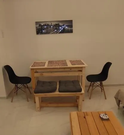Chalkís Stone Apartment מראה חיצוני תמונה